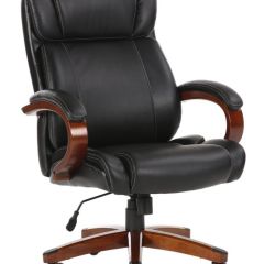 Кресло офисное BRABIX PREMIUM "Magnum EX-701" (дерево, рециклированная кожа, черное) 531827 в Кургане - kurgan.mebel24.online | фото