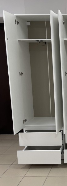 Шкаф 2-ств. с 2 ящиками и вешалкой "Бьянко" в Кургане - kurgan.mebel24.online | фото 2